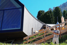Oberholz Alpine hut in summer