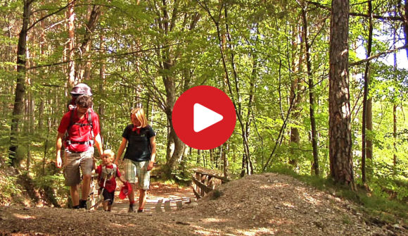 Family walk to the Ice Holes of Appiano