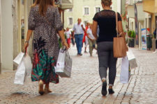 Shopping in Via Mercato Vecchio