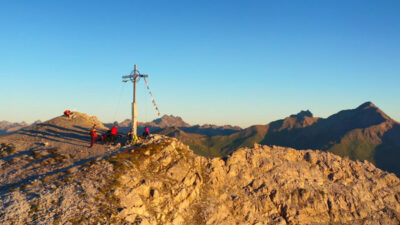 L’alba su Cima Piz Lad