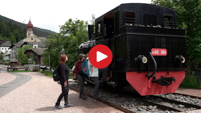 Lungo la Ferrovia della Val Gardena