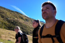 Hiking through the Uina Gorge