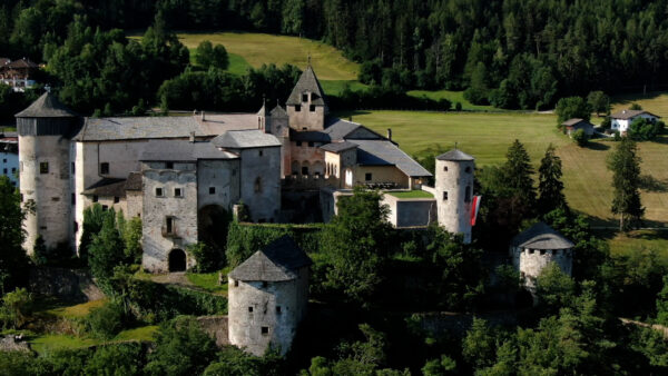 Bellezza tra Antiche Mura