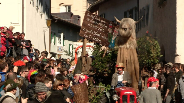The “Egetmann” parade in Termeno