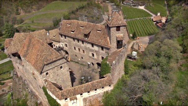 Sopra Castel Roncolo a Bolzano