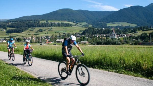 Valdaora to Lake Braies by bike