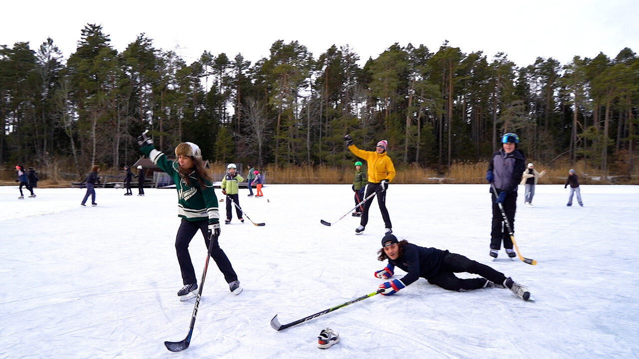 Fun on the Ice - Peer.tv