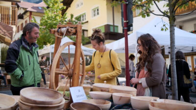 Wool market S. Leonardo in Passiria
