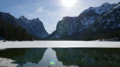 il Lago di Dobbiaco in Inverno