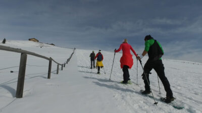 Snowshoe hiking at Luson